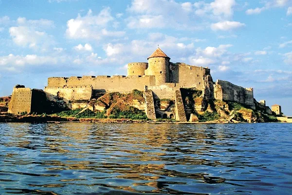 Top 10 Castles of Ukraine
