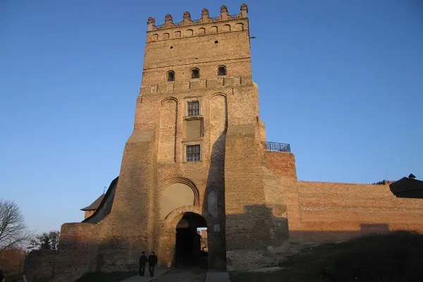 Top 10 Castles of Ukraine